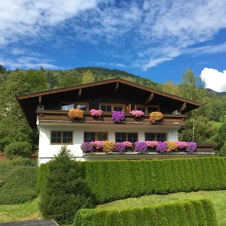 Landhaus Bergner Alm Bruck an der Grossglocknerstrasse Exterior photo